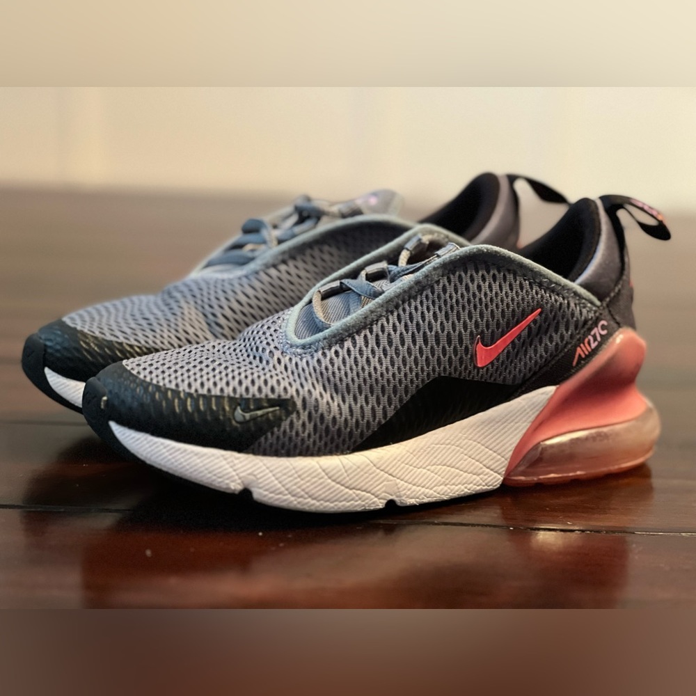 Nike Air Max 270 - Smoke Grey/Hyper Pink/Black/White - Size 1